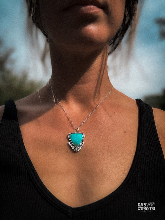 Kingman Hinterland Pendant