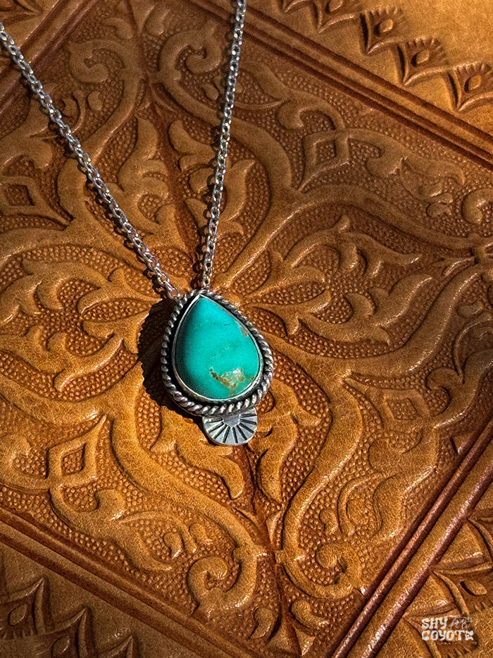 Kingman Sunburst Charm NO.1