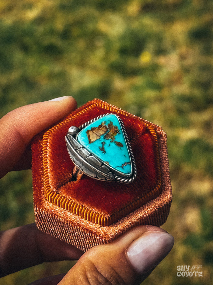 Royston Feather Ring | Size 6.5