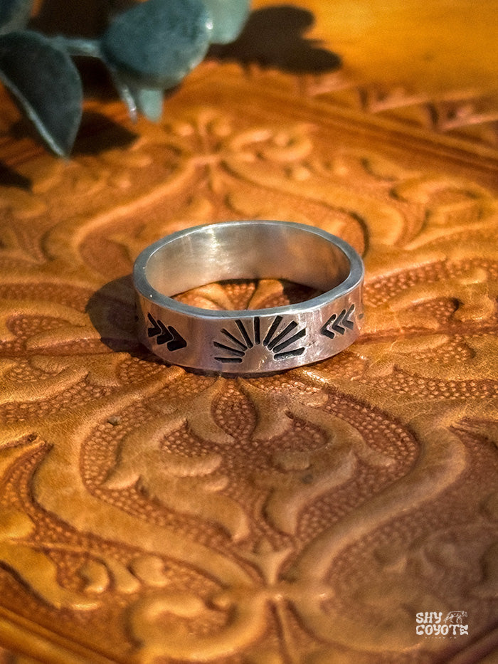 Stamped Sunburst Band NO.1  | Size 6
