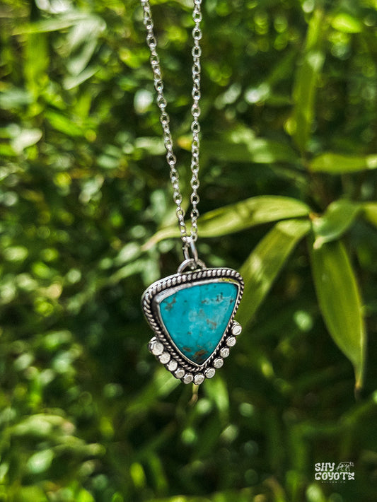 Kingman Hinterland Pendant