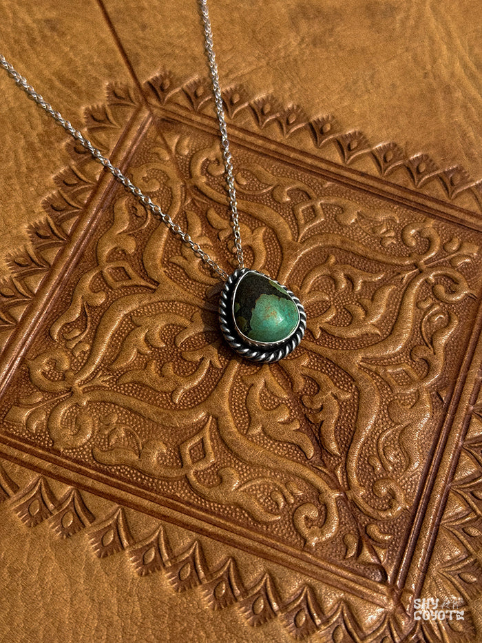 Lasso Pendant NO.1