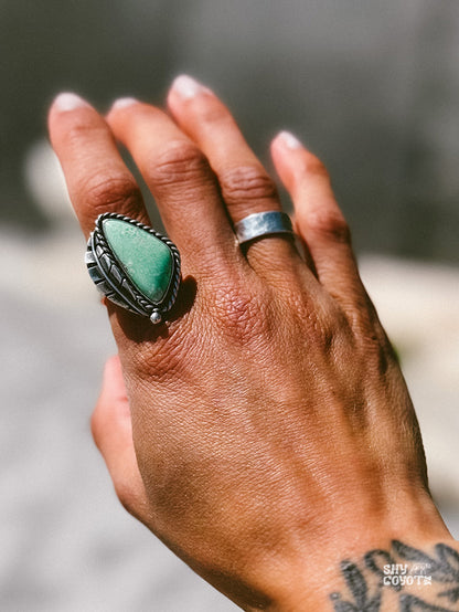 Nevada Variscite Feather Ring | Size 8.75